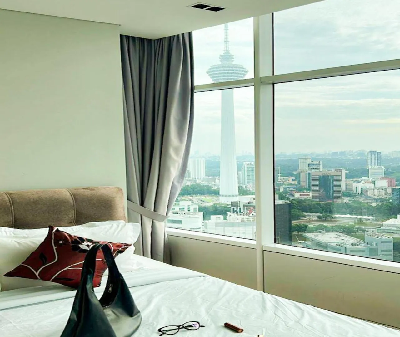 Sky Suites Klcc By Khadija Kuala Lumpur