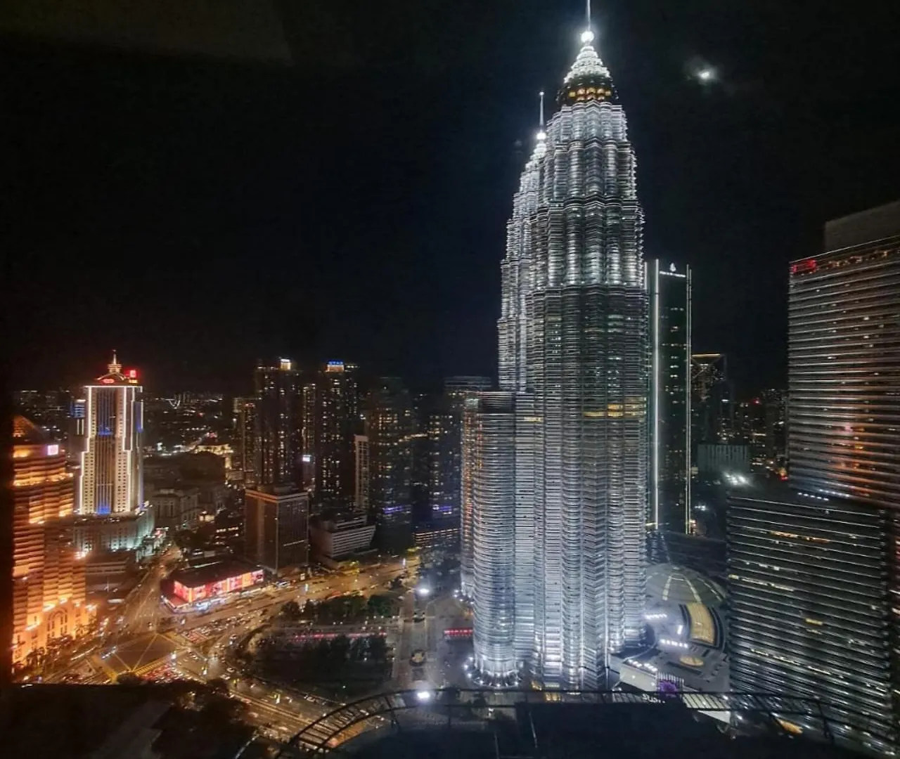 Sky Suites Klcc By Khadija Kuala Lumpur